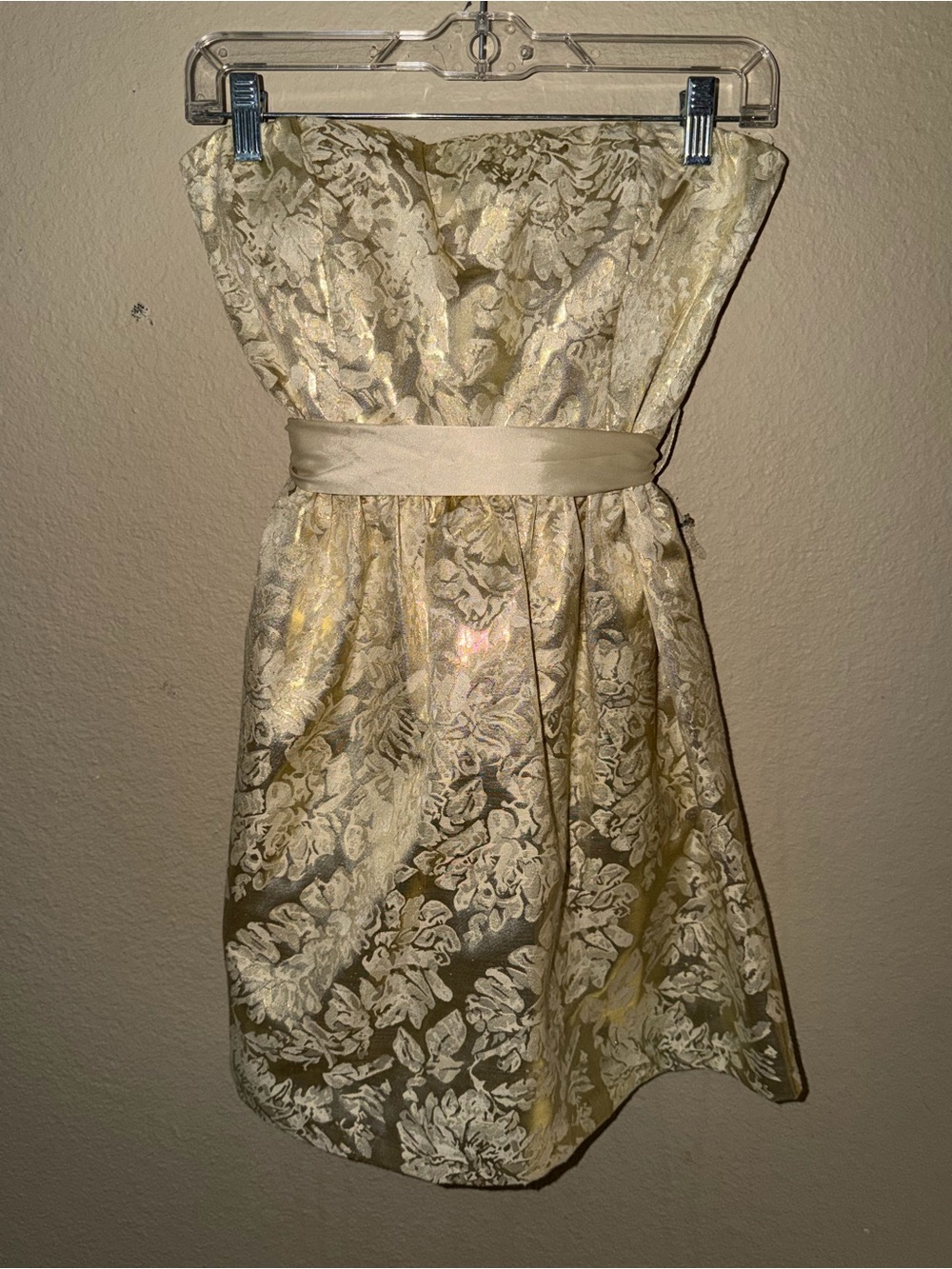 Forever 21 Cream Floral Strapless Brocade Dress
